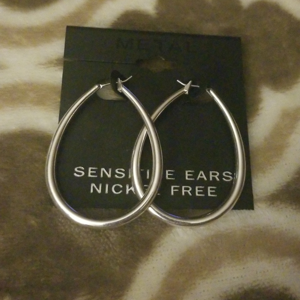 Silver dangle earrings